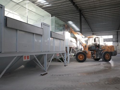 ���a�F��